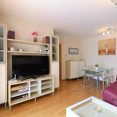 Lets Holidays Beautiful With Pool Tossa 2 Appartement