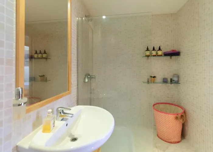 Lets Holidays Beautiful With Pool Tossa 2 Appartement